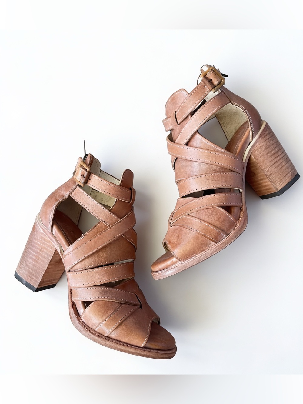 Freebird ‘Claw’ leather gladiator strappy open-toe heeled sandals, rare ✨ NWOT